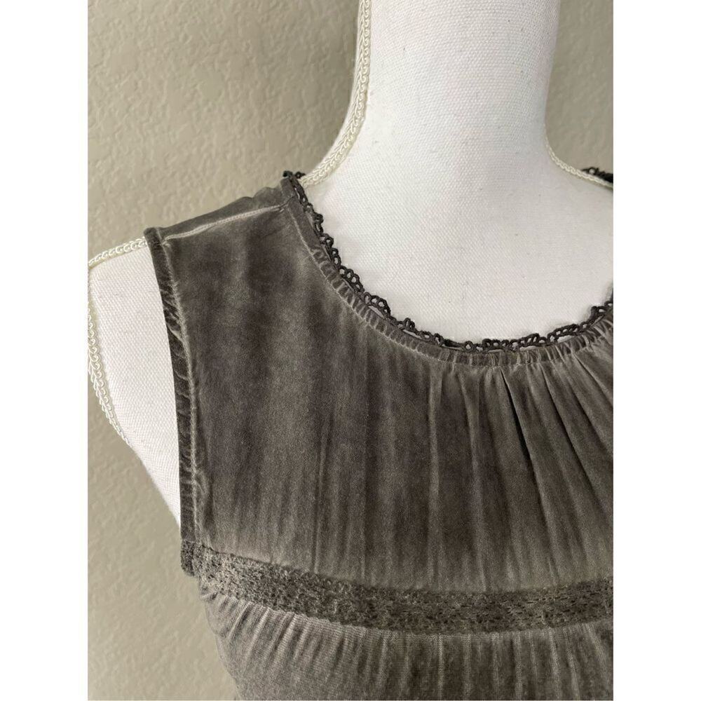 ⭐️3 for $10⭐️ Ruffled Babydoll Tank Top